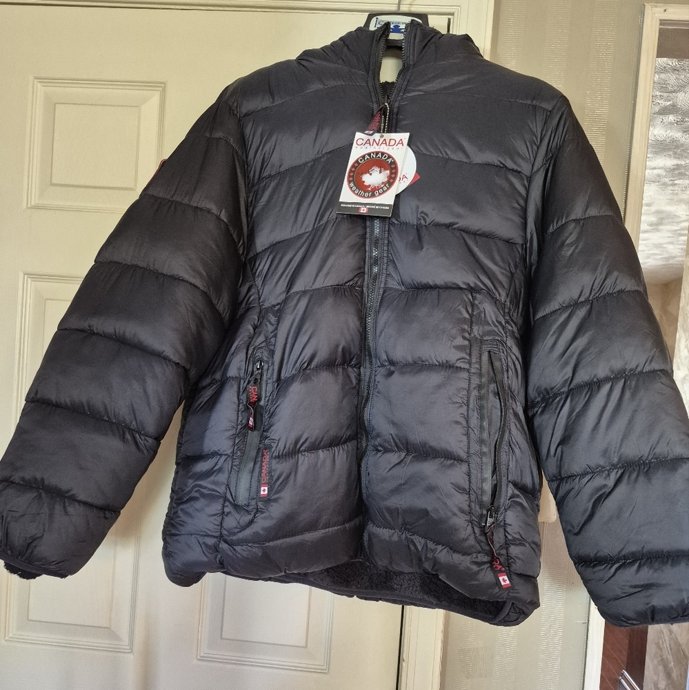 Canada Weather Gear Reversible Puffer Jacket for Men